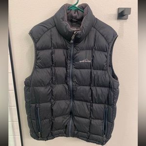 Goose down Mens Large Eddie Bauer Puffy Vest
